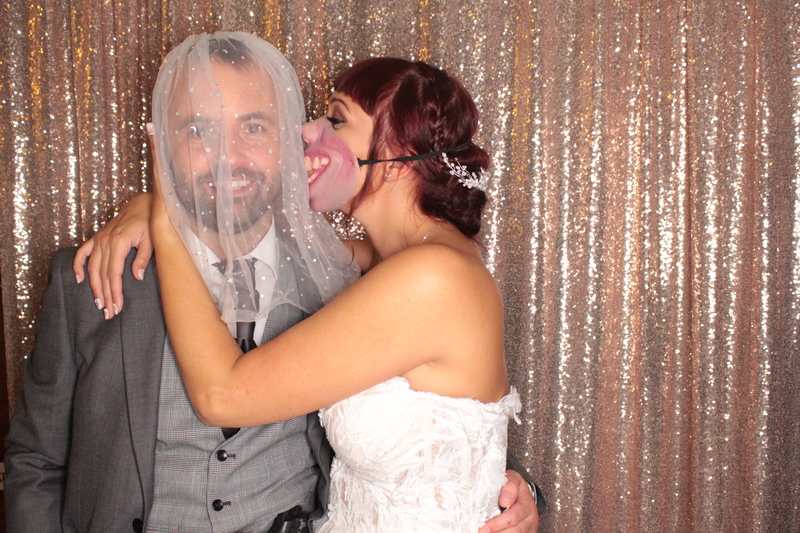 Vintage Booth - Stylish Wedding Photobooth €450